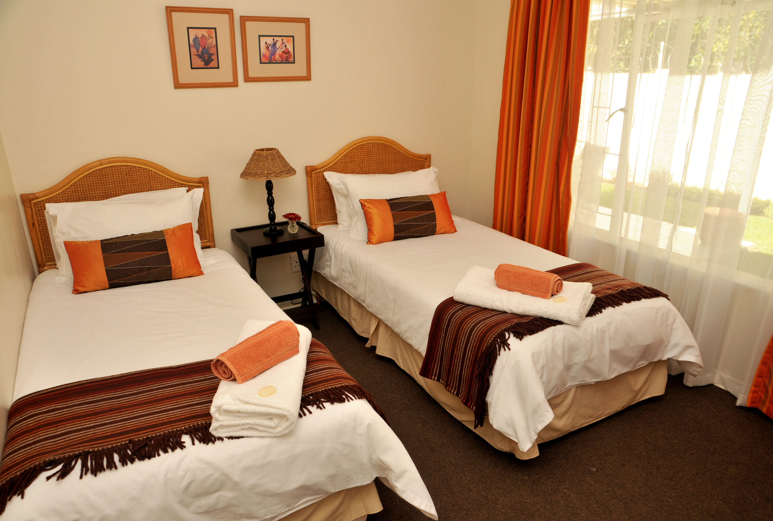 Unit B Bedroom Single beds Self-catering Accommodation