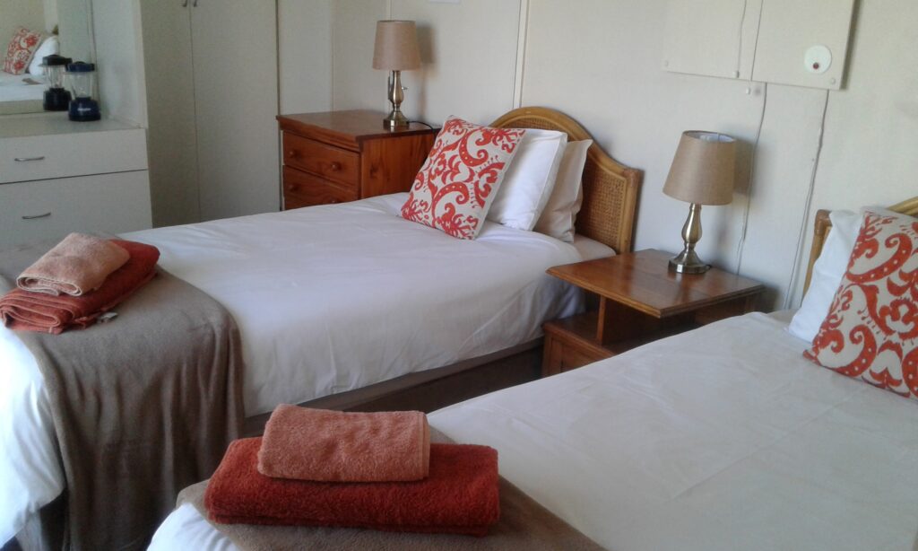 Unit B Bedroom Single beds Self-catering Accommodation